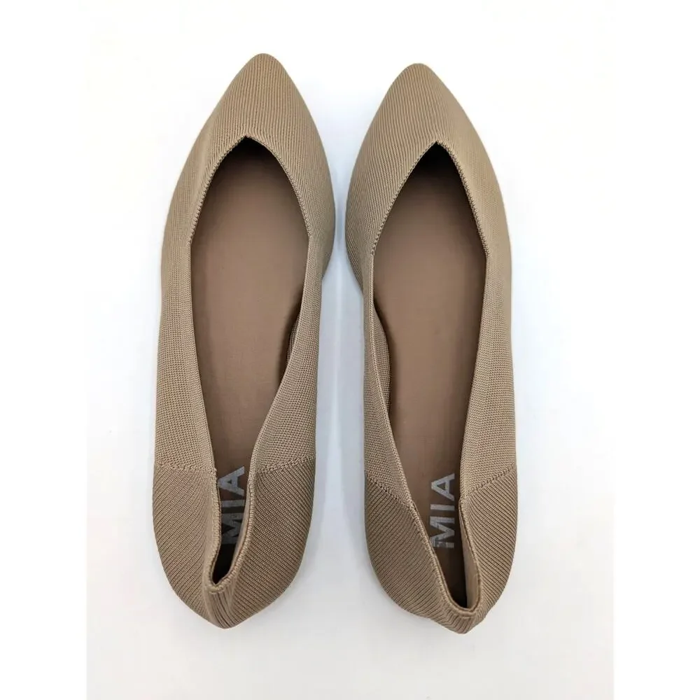 Mia Kerri Pointed Toe Ballet Flat Shoes Women's Dark Sand Size US9.5M EU40